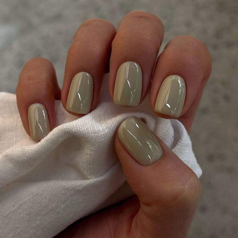 Luxury Manicure